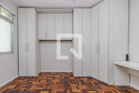 Sala/Dormitório de kitnet/studio para alugar com 1 quarto, 33m² em Menino Deus, Porto Alegre