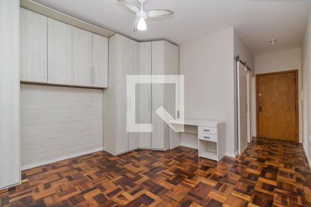 Sala/Dormitório de kitnet/studio para alugar com 1 quarto, 33m² em Menino Deus, Porto Alegre