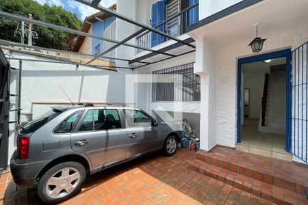 Casa à venda com 150m², 3 quartos e 1 vaga Casa à venda com 150m², 3 quartos e 1 vagaGaragem