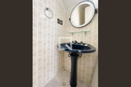 Casa à venda com 150m², 3 quartos e 1 vaga Casa à venda com 150m², 3 quartos e 1 vagaLavabi