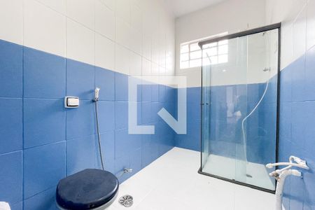 Casa à venda com 150m², 3 quartos e 1 vaga Casa à venda com 150m², 3 quartos e 1 vagaBanheiro social