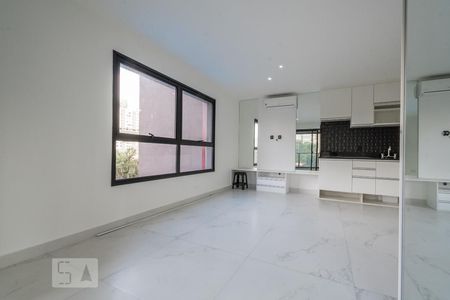 Quarto de kitnet/studio para alugar com 1 quarto, 38m² em Campo Belo, São Paulo