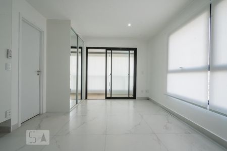 Quarto de kitnet/studio para alugar com 1 quarto, 38m² em Campo Belo, São Paulo