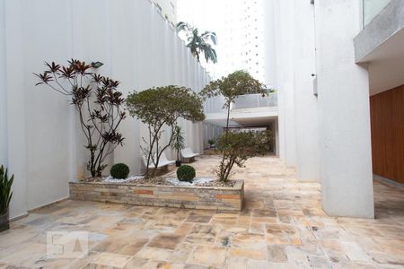 Apartamento à venda com 127m², 3 quartos e 1 vaga Apartamento à venda com 127m², 3 quartos e 1 vagaÁrea comum