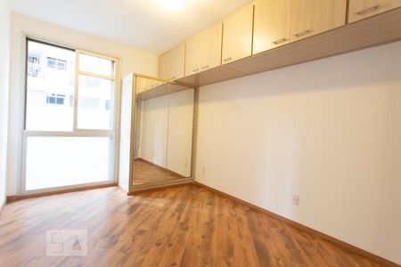 Apartamento à venda com 127m², 3 quartos e 1 vaga Apartamento à venda com 127m², 3 quartos e 1 vagaQuarto 1