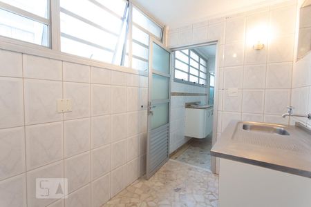 Apartamento à venda com 127m², 3 quartos e 1 vaga Apartamento à venda com 127m², 3 quartos e 1 vagaÁrea de Serviço