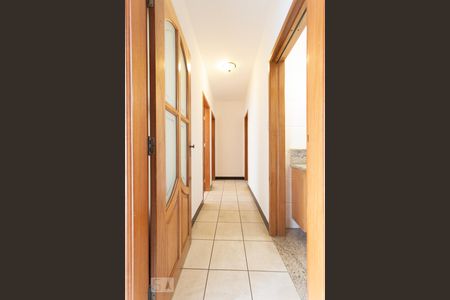 Apartamento à venda com 127m², 3 quartos e 1 vaga Apartamento à venda com 127m², 3 quartos e 1 vagaCorredor