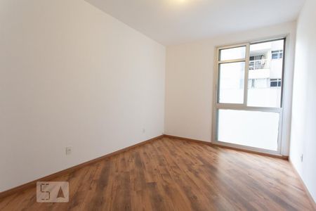 Apartamento à venda com 127m², 3 quartos e 1 vaga Apartamento à venda com 127m², 3 quartos e 1 vagaQuarto 2