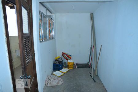 Casa à venda com 220m², 4 quartos e 2 vagasQuarto de Serviço