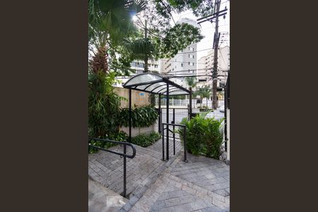 Studio à venda com 37m², 1 quarto e 1 vagaEntrada