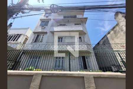 Apartamento à venda com 100m², 3 quartos e sem vaga Apartamento à venda com 100m², 3 quartos e sem vagaFachada
