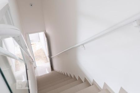 Escada de apartamento para alugar com 1 quarto, 35m² em Bairro Alto, Curitiba