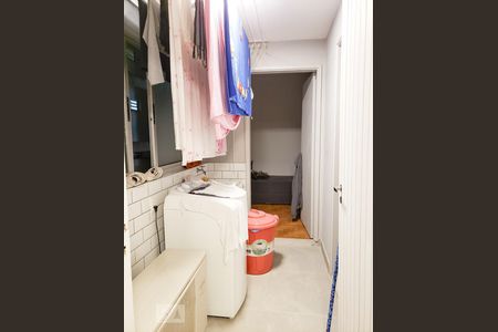 Apartamento à venda com 110m², 2 quartos e 1 vaga Apartamento à venda com 110m², 2 quartos e 1 vagaÁrea de Serviço