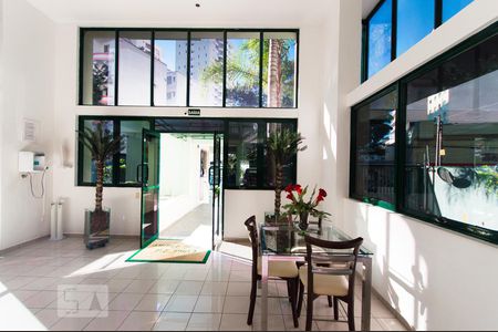 Apartamento à venda com 42m², 1 quarto e 1 vaga Apartamento à venda com 42m², 1 quarto e 1 vagaHall social