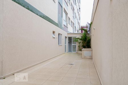 Apartamento à venda com 190m², 3 quartos e 4 vagas Apartamento à venda com 190m², 3 quartos e 4 vagasQuintal