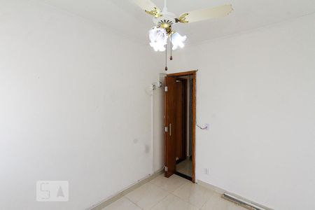 Apartamento à venda com 71m², 2 quartos e 1 vaga Apartamento à venda com 71m², 2 quartos e 1 vagaQuarto  04