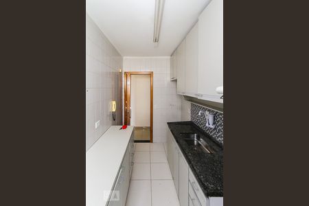 Apartamento à venda com 71m², 2 quartos e 1 vaga Apartamento à venda com 71m², 2 quartos e 1 vagaCozinha