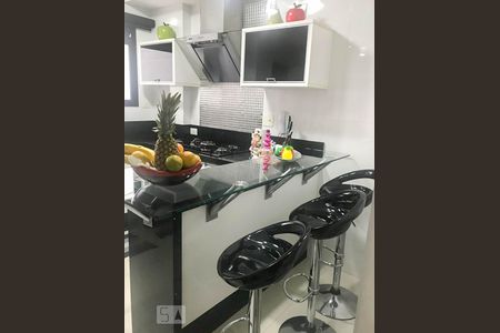 Apartamento à venda com 125m², 3 quartos e 2 vagas Apartamento à venda com 125m², 3 quartos e 2 vagasCozinha