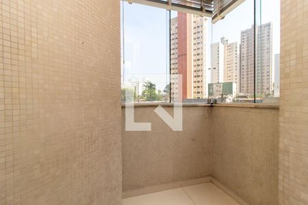Sacada de apartamento para alugar com 3 quartos, 90m² em Cristo Rei, Curitiba