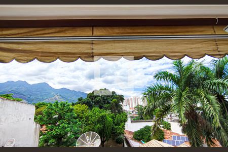 Casa à venda com 85m², 2 quartos e 2 vagas Casa à venda com 85m², 2 quartos e 2 vagasVaranda - Quarto 2