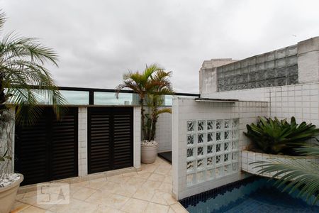 Apartamento à venda com 120m², 2 quartos e 1 vaga Apartamento à venda com 120m², 2 quartos e 1 vagaCobertura