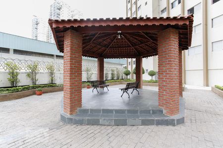 Apartamento à venda com 120m², 2 quartos e 1 vaga Apartamento à venda com 120m², 2 quartos e 1 vagaÁrea comum