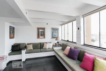 Apartamento à venda com 120m², 2 quartos e 1 vaga Apartamento à venda com 120m², 2 quartos e 1 vagaSala de Estar - Cobertura