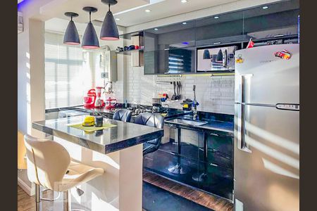 Apartamento à venda com 64m², 2 quartos e sem vagaCozinha