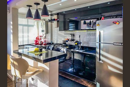 Apartamento à venda com 64m², 2 quartos e sem vagaCozinha