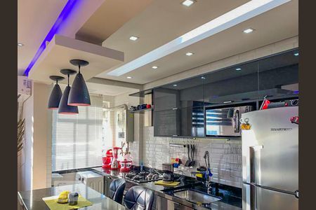 Apartamento à venda com 64m², 2 quartos e sem vagaCozinha