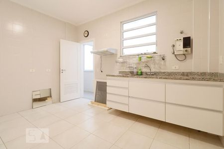 Apartamento à venda com 120m², 3 quartos e sem vagaCozinha