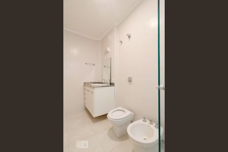 Apartamento à venda com 120m², 3 quartos e sem vagaBanheiro