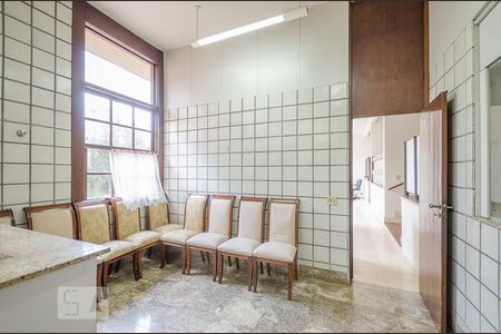 Casa à venda com 542m², 5 quartos e 2 vagasCozinha