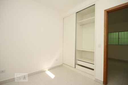 Quarto de casa de condomínio para alugar com 1 quarto, 42m² em Vila Brasílio Machado, São Paulo