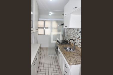 Apartamento à venda com 64m², 3 quartos e 1 vagaCozinha