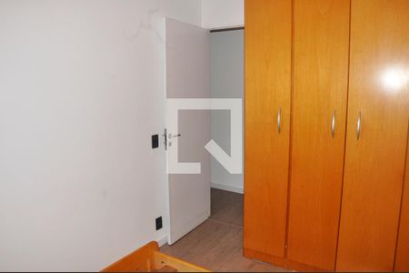 Apartamento à venda com 64m², 3 quartos e 1 vagaQuarto 01