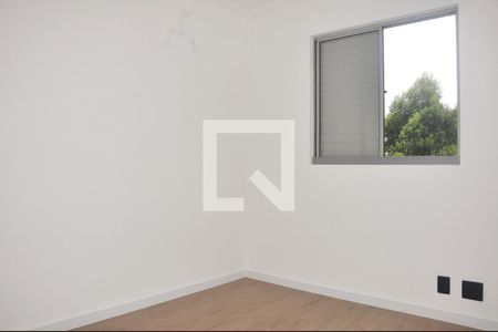 Apartamento à venda com 64m², 3 quartos e 1 vagaQuarto 02