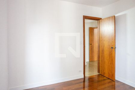 Apartamento à venda com 102m², 3 quartos e 3 vagas Apartamento à venda com 102m², 3 quartos e 3 vagasQuarto 2