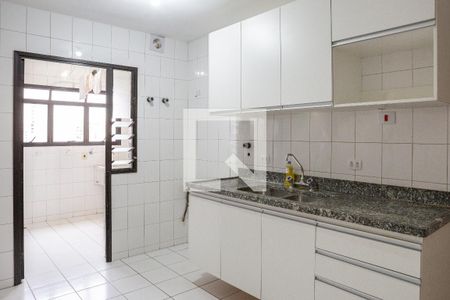 Apartamento à venda com 102m², 3 quartos e 3 vagas Apartamento à venda com 102m², 3 quartos e 3 vagasCozinha