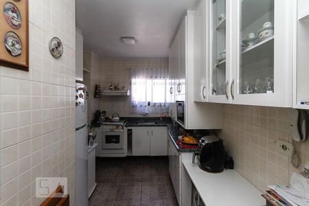 Apartamento à venda com 90m², 3 quartos e 2 vagas Apartamento à venda com 90m², 3 quartos e 2 vagasCozinha