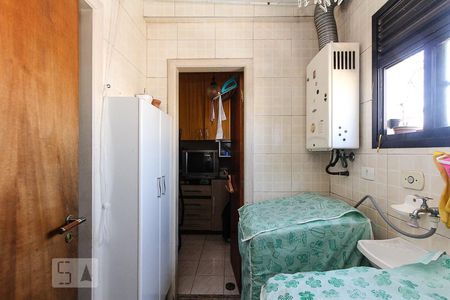 Apartamento à venda com 90m², 3 quartos e 2 vagas Apartamento à venda com 90m², 3 quartos e 2 vagasÁrea de Serviço