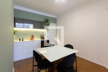 Apartamento à venda com 120m², 2 quartos e 1 vagaCopa
