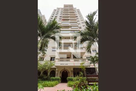 Apartamento à venda com 120m², 2 quartos e 1 vagaFachada