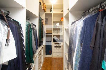 Apartamento à venda com 120m², 2 quartos e 1 vagaSuíte closet