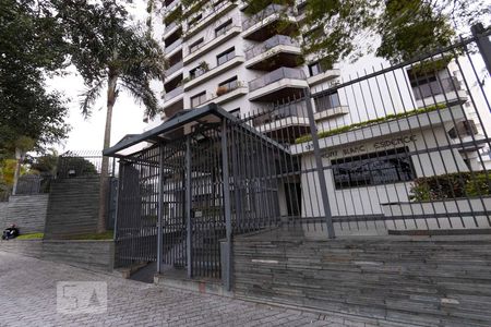 Apartamento à venda com 360m², 4 quartos e 3 vagas Apartamento à venda com 360m², 4 quartos e 3 vagasFachada