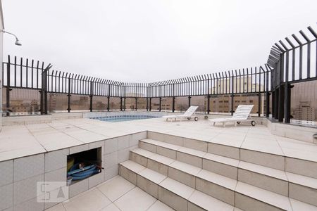 Apartamento à venda com 360m², 4 quartos e 3 vagas Apartamento à venda com 360m², 4 quartos e 3 vagasPiscina