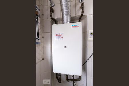 Apartamento à venda com 360m², 4 quartos e 3 vagas Apartamento à venda com 360m², 4 quartos e 3 vagasÁrea de Serviço