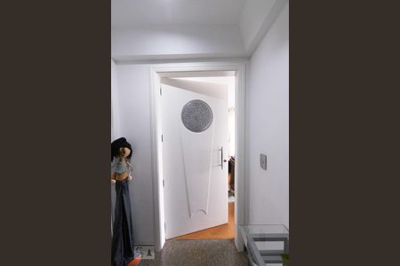 Apartamento à venda com 360m², 4 quartos e 3 vagas Apartamento à venda com 360m², 4 quartos e 3 vagasHall do elevador