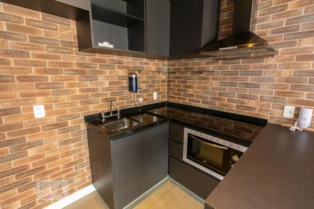 Cozinha de apartamento para alugar com 1 quarto, 40m² em Vila Pompéia, São Paulo