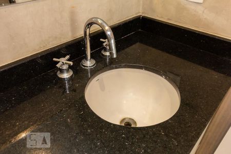 Banheiro Pia de apartamento para alugar com 1 quarto, 40m² em Vila Pompéia, São Paulo